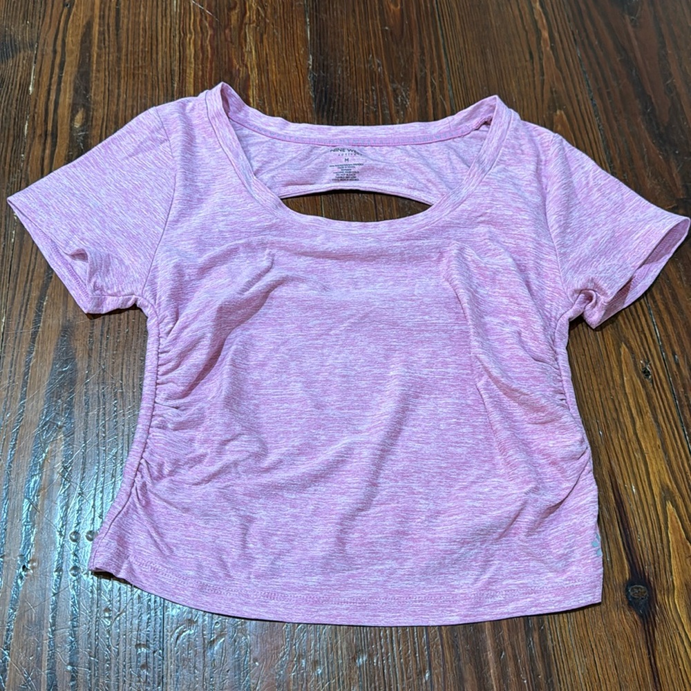 Workout top. Size:M